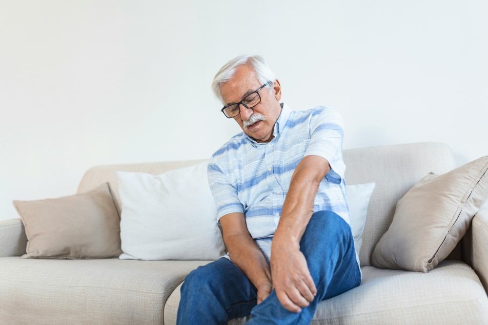 présentation d'un papy ayant l'arthrite psoriasique