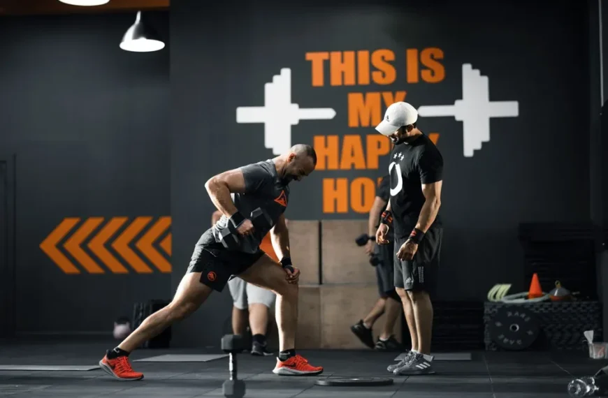 Hyrox vs CrossFit : Quelle pratique correspond à votre corps…