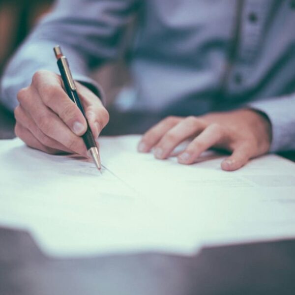 Assurance prévoyance obsèques : Comment choisir le bon contrat ?