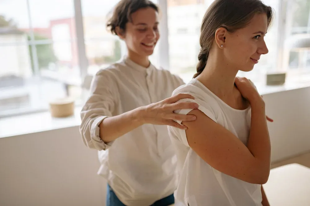 Subluxation épaule : comment réagir et protéger votre articulation ?
