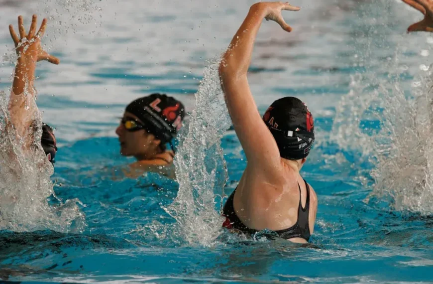 Sport en piscine : Aquagym, aquabike, circuit training, que choisir…